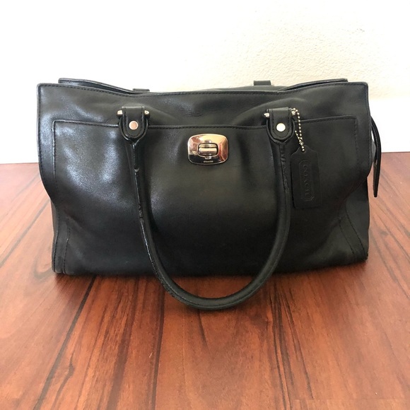 Coach Handbags - Coach Legacy Leather Chelsea Carryall Bag